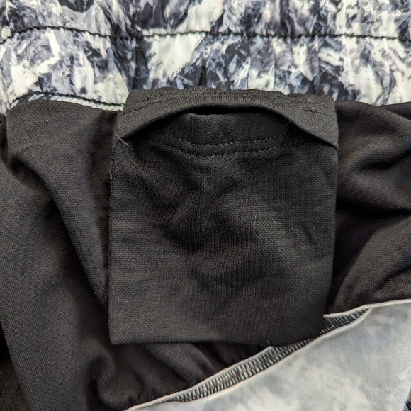 Emily B Running Shorts - Picture 4 of 4